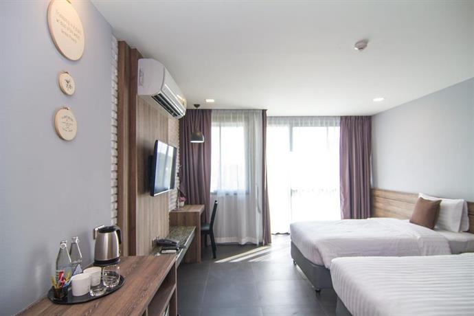 X2 Vibe Chiang Mai Decem Hotel