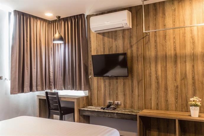 X2 Vibe Chiang Mai Decem Hotel