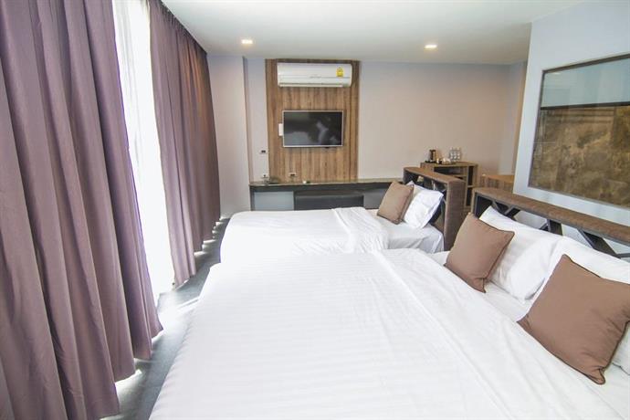 X2 Vibe Chiang Mai Decem Hotel