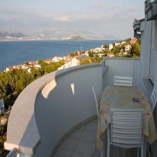 Apartments Topic Slatine
