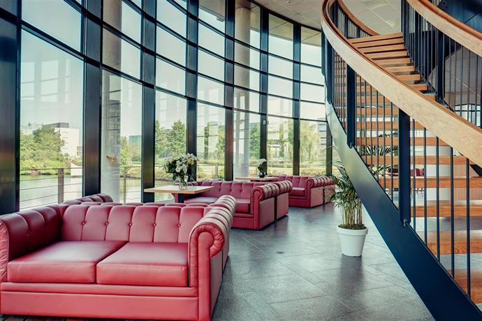 Amedia Amsterdam Airport
