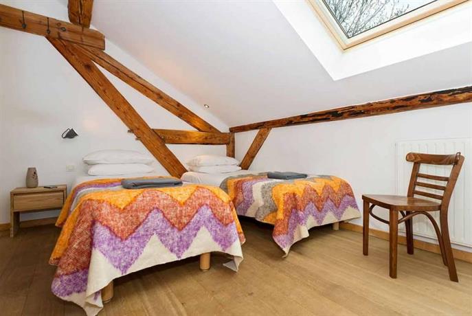 Hideout Hostel