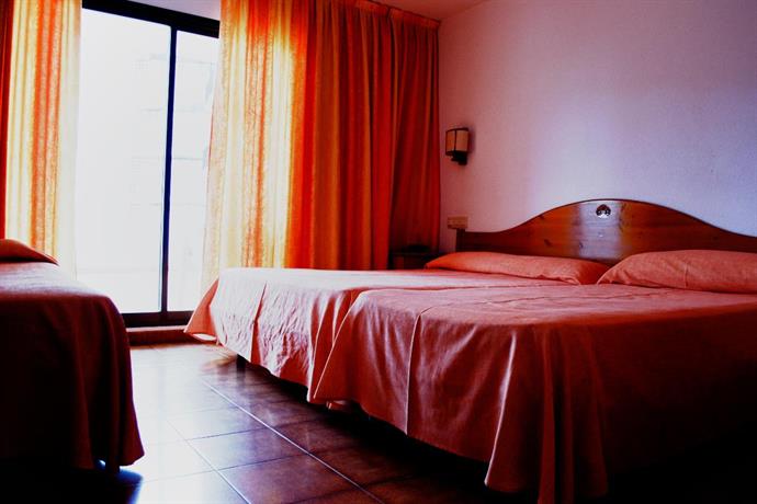 Hotel Parc Roses