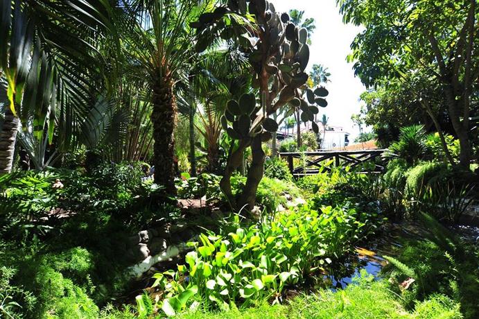Hotel Parque Tropical