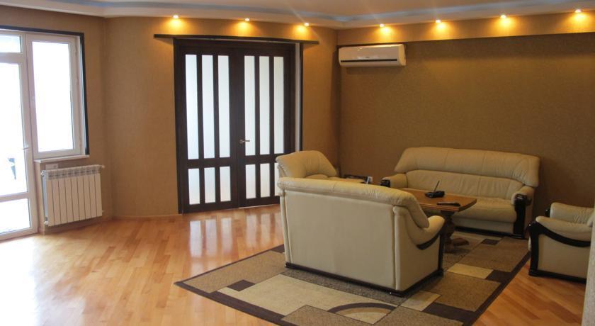 Sports Palace Apartment