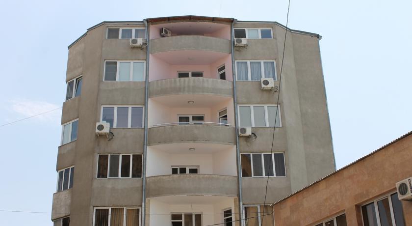 Apartment at Chaykovski Street New Building