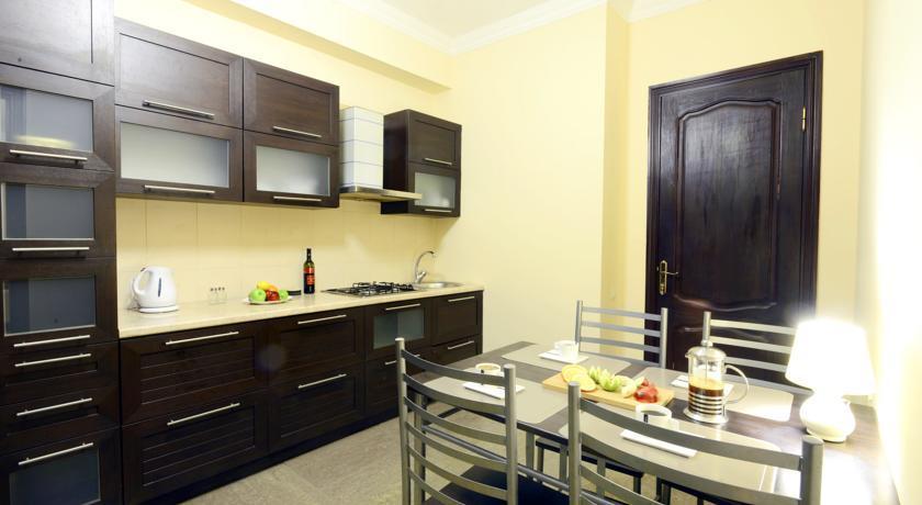 Proper Apartments Vera