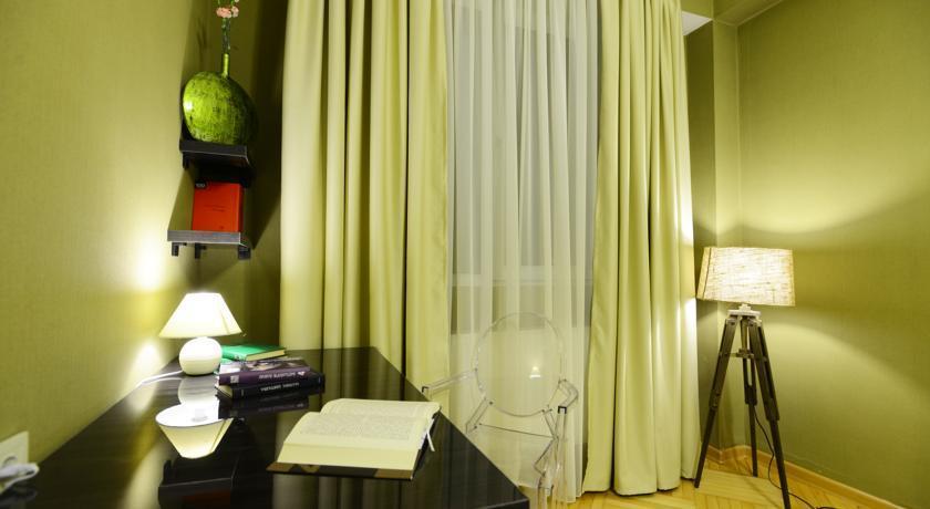 Proper Apartments Vera
