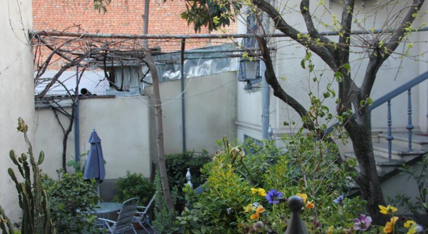 The house of the botanist