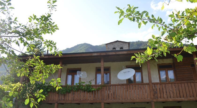 Teo Guesthouse and Camping in Mestia