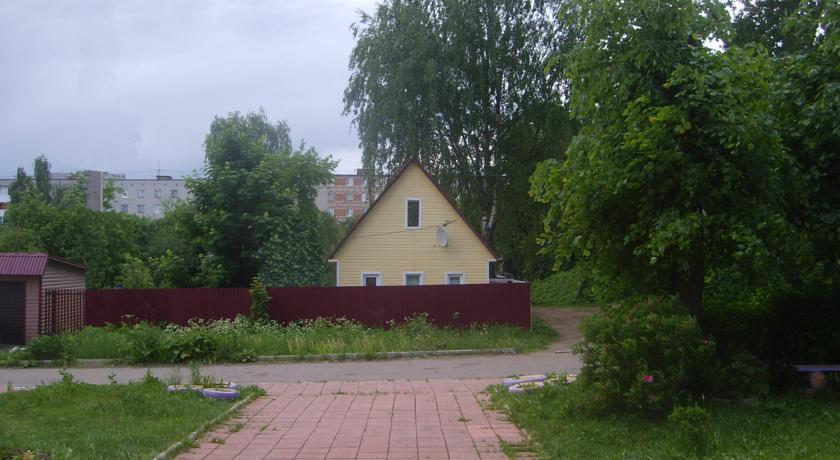 Guest House on Oktyabrskaya 39