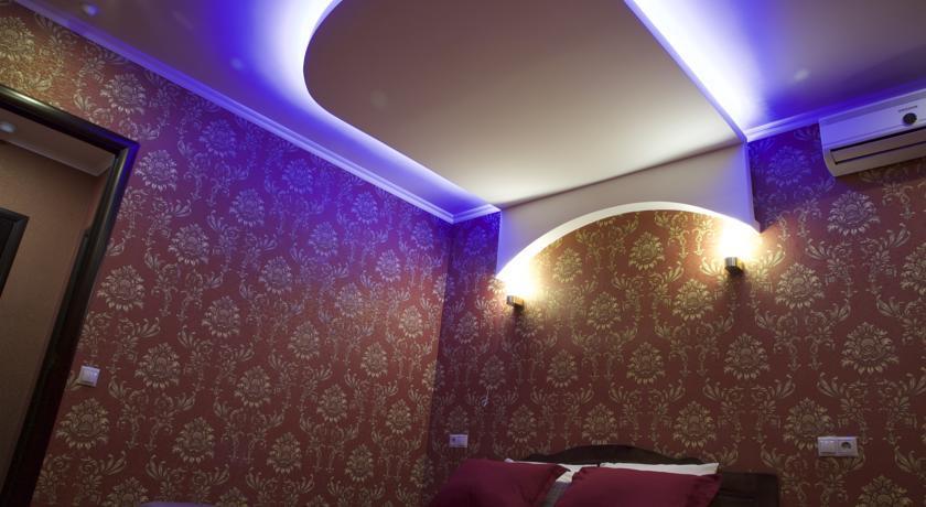 VIP Hotel