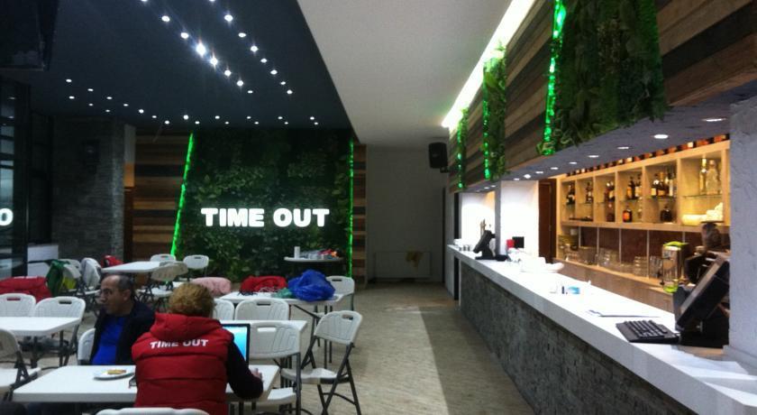 Time Out Hotel Stepantsminda
