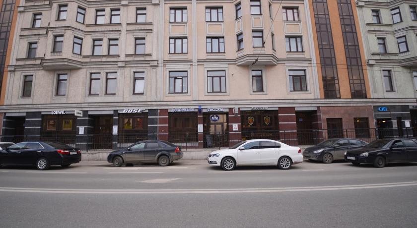 Апартаменты у Кремля Люкс