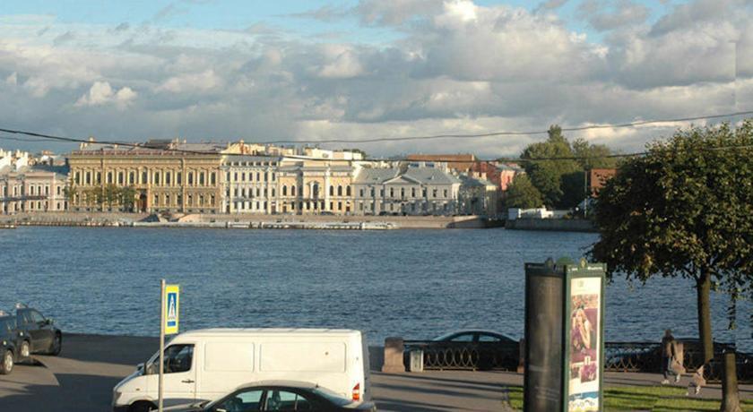 Гостевой дом Вид на Неву
