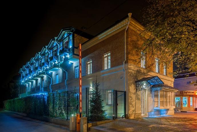 Bronzovy Kaban Avtorsky Hotel Voronezh Center