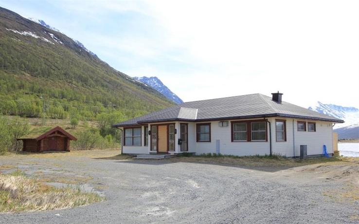 Lyngen Fjordcamp