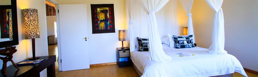 Cape Paradise Lodge and Luxury Apartments