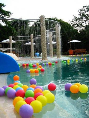 Birds and Bees Resort Pattaya