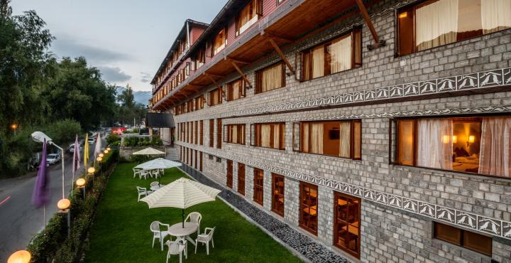 Honeymoon Inn Manali