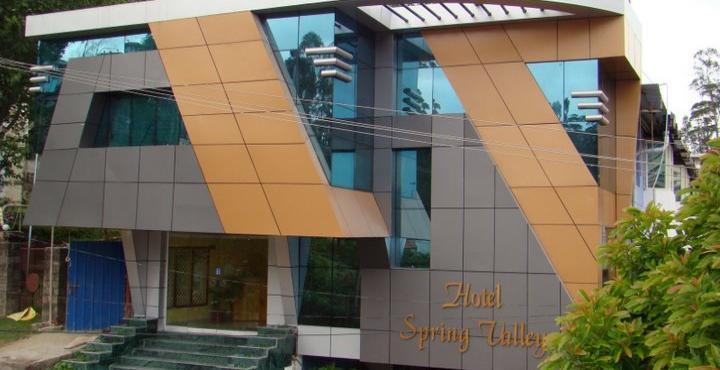 Hotel Spring Valley