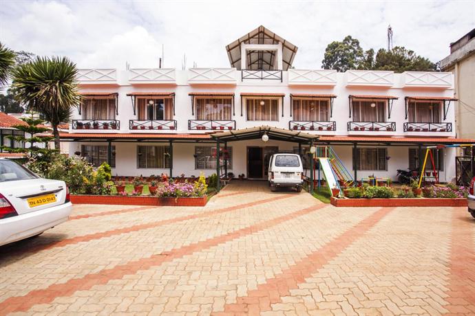Hotel Sapphire Grand Government Botanical Gardens Ooty India thumbnail