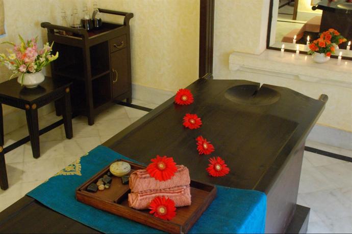 Shiv Niwas Palace - Grand Heritage