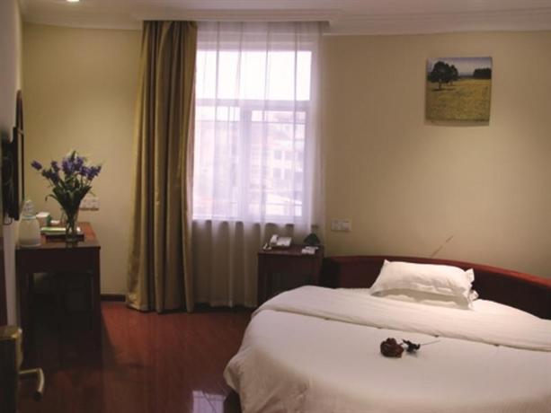 GreenTree Inn Jiangsu Taizhou Xinghua Zhangguo Bus Station Express Hotel