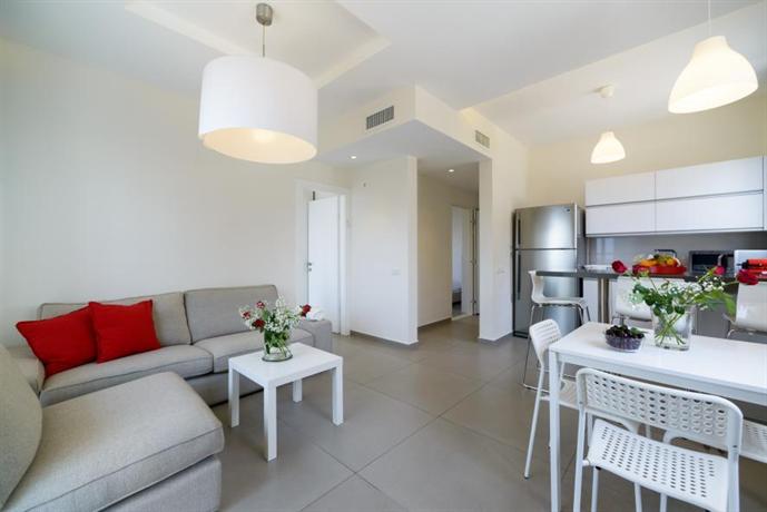 Comfort 3br & Balcony By Feelhome