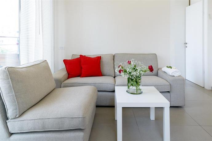 Comfort 3br & Balcony By Feelhome