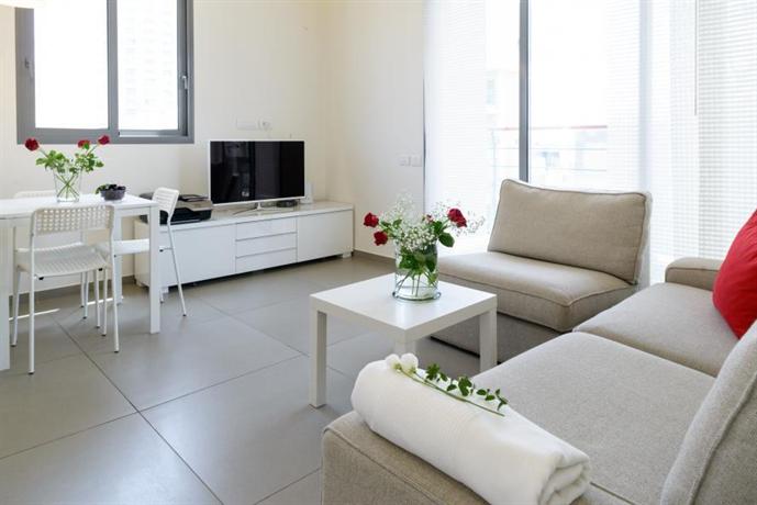Comfort 3br & Balcony By Feelhome