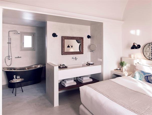 Oia Santo Maris Luxury Suites and Spa
