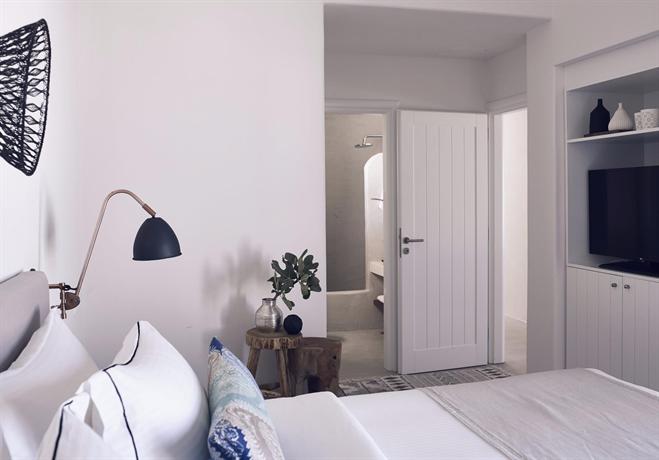 Oia Santo Maris Luxury Suites and Spa