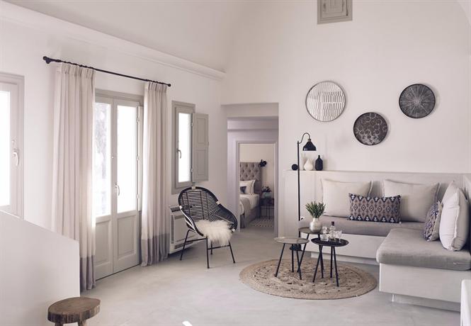Oia Santo Maris Luxury Suites and Spa