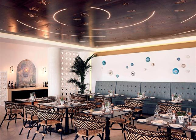 Oia Santo Maris Luxury Suites and Spa