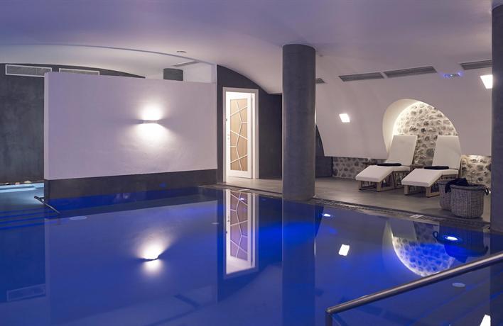 Oia Santo Maris Luxury Suites and Spa