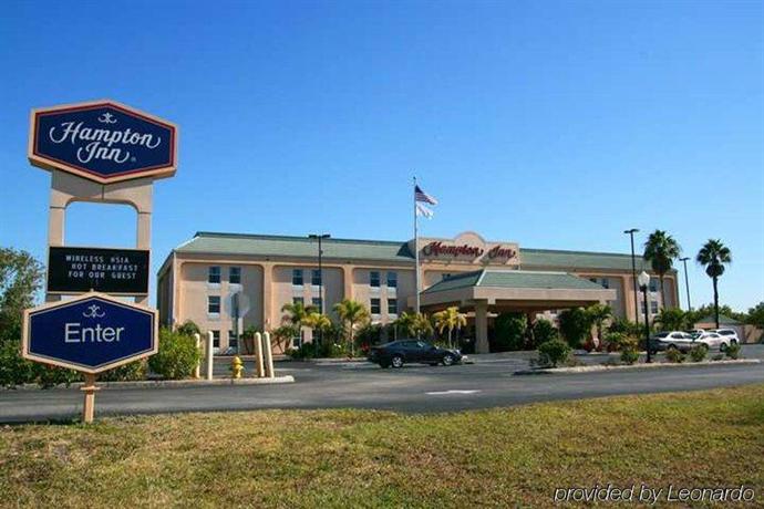 Hampton Inn Port Charlotte Compare Deals