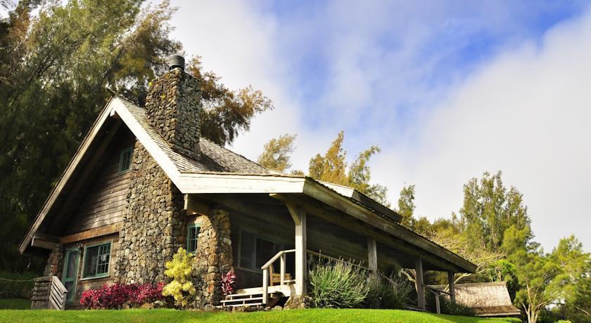 Kohala Lodge - Vacation Rental House