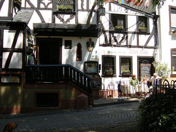 Altes Haus Rudesheim Am Rhein Compare Deals