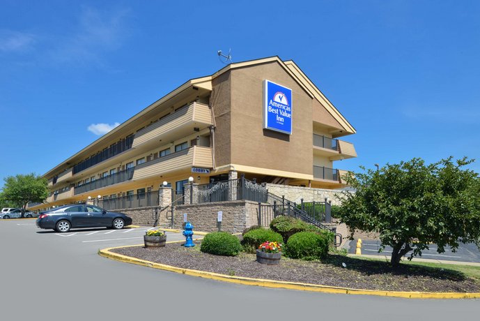 Americas Best Value Inn-Pittsburgh Airport Pittsburgh International Airport United States thumbnail