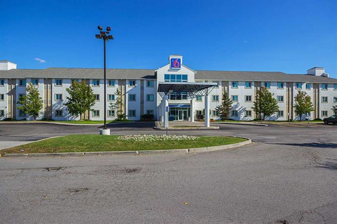 Motel 6 - Toronto East - Whitby