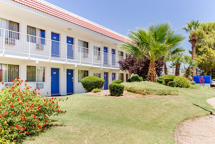 Motel 6 Scottsdale South