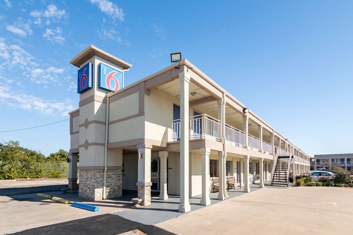 Motel 6 Wichita Falls - North