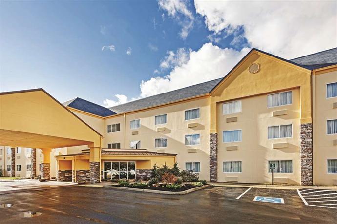 La Quinta Inn and Suites Knoxville Airport - dream vacation