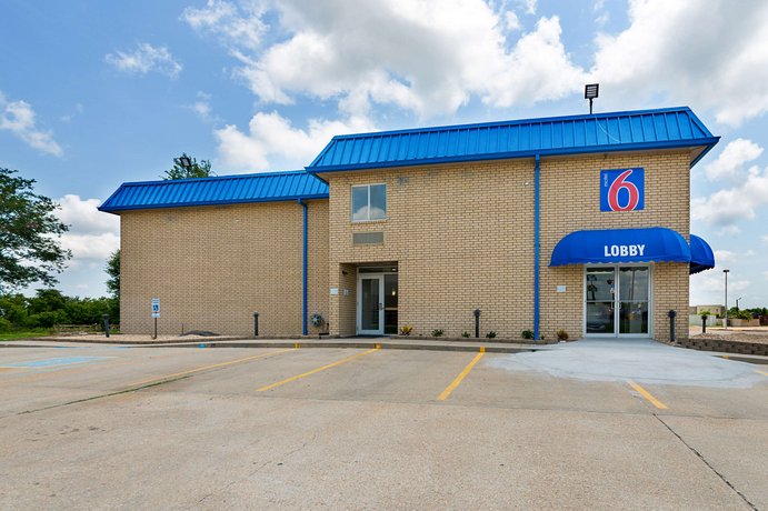 Motel 6 New Iberia