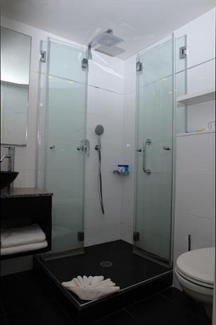 Best Western Regency Suites
