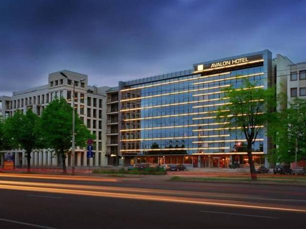Avalon Hotel & Conferences