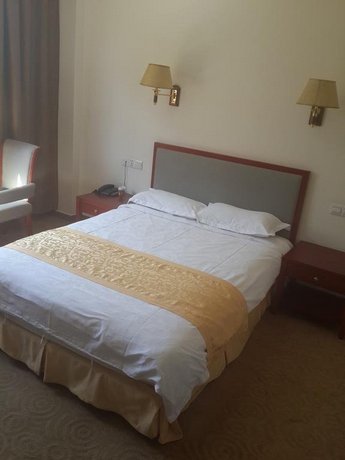 Soluxe Club Nairobi