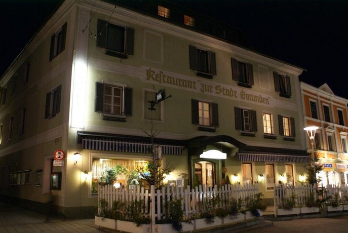 Hotel Krmstl Zur Stadt Gmunden Kirchdorf an der Krems Austria thumbnail