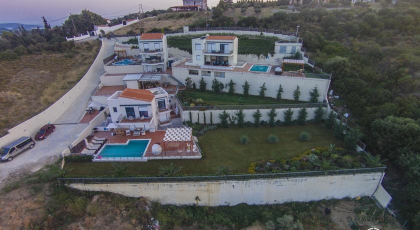 Aries Villas
